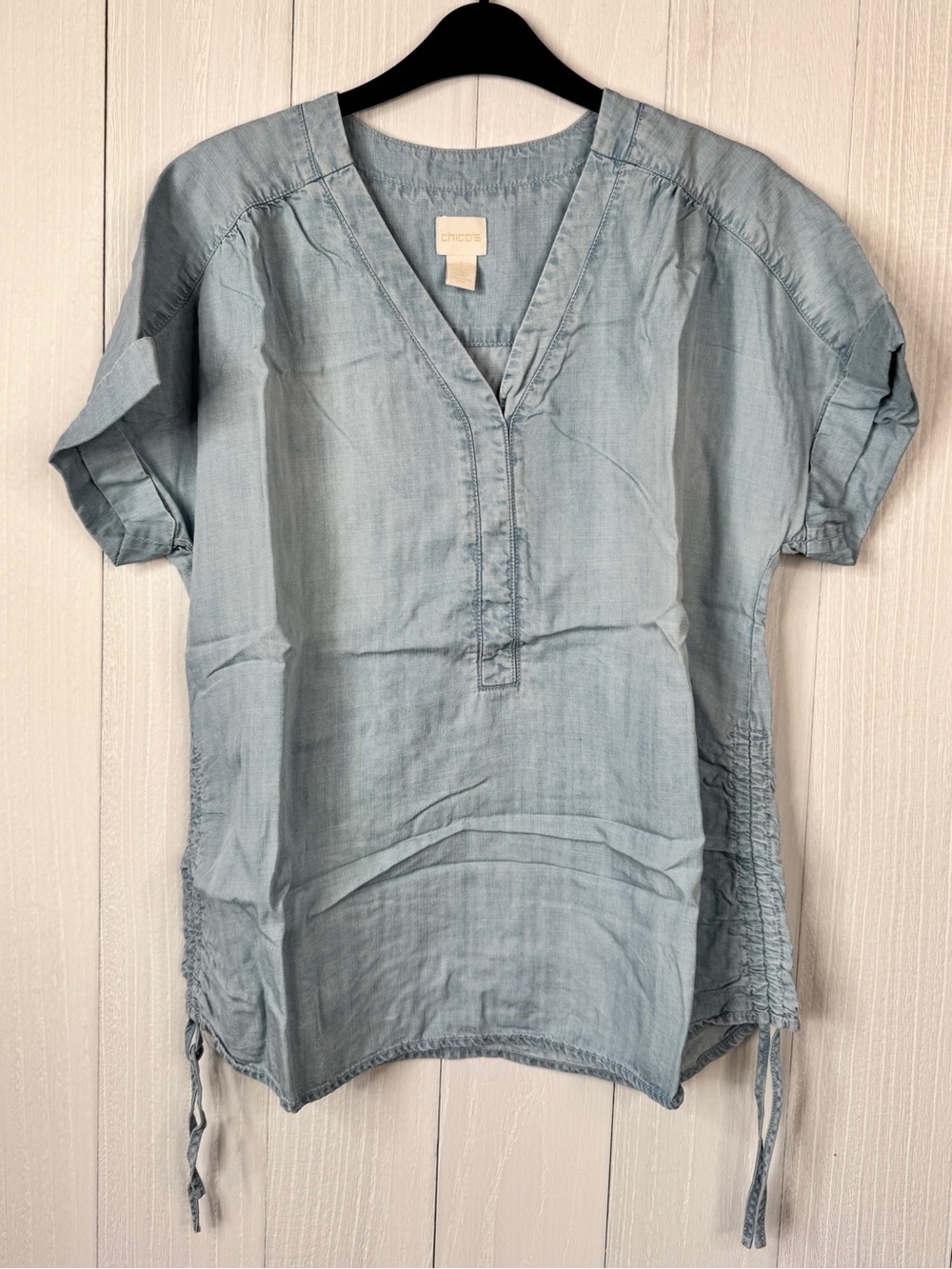 Chico's Light Blue V-Neck Short Sleeve Tunic